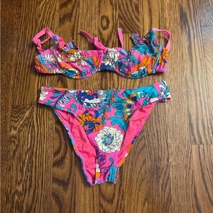 Kate spade size small women’s bathing suit